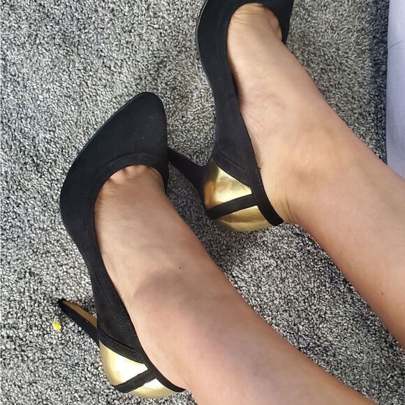 Black heels - Picture 11 of 12